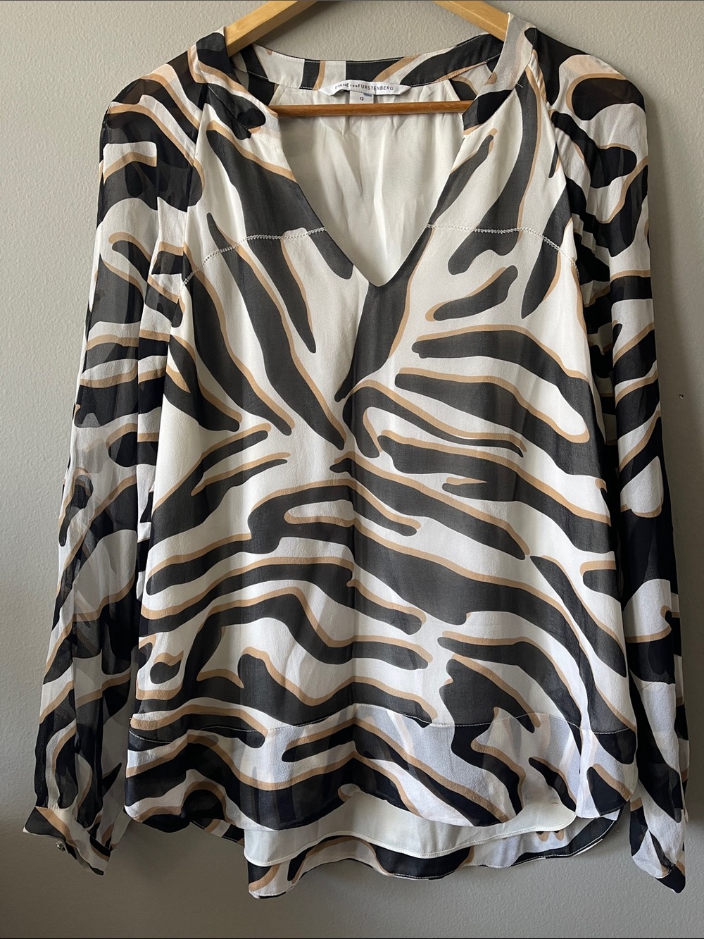 Diane Von Furstenberg DVF silk chiffon blouse tunic sheer sleeves